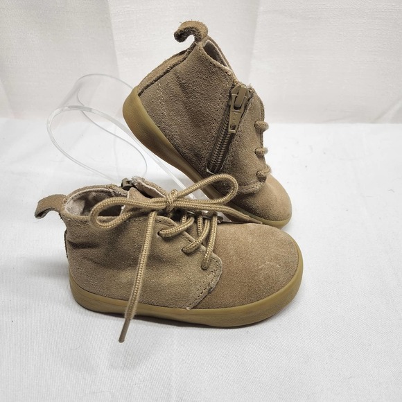 GAP Other - Gap Boys Dress Shoes Boots Light Brown, Tan Size 6 Toddler